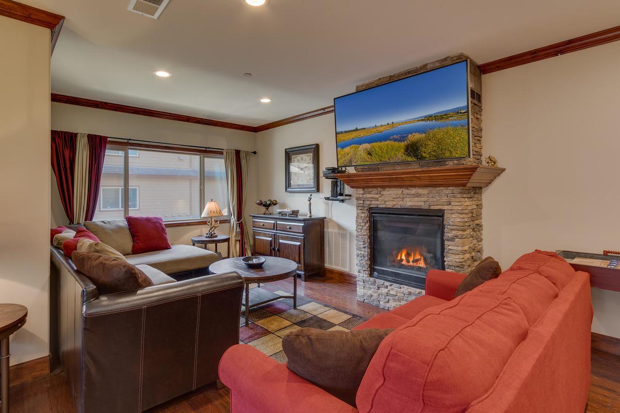 Tahoe Woods Escape - Three Bedroom Home South Lake Tahoe Exterior photo
