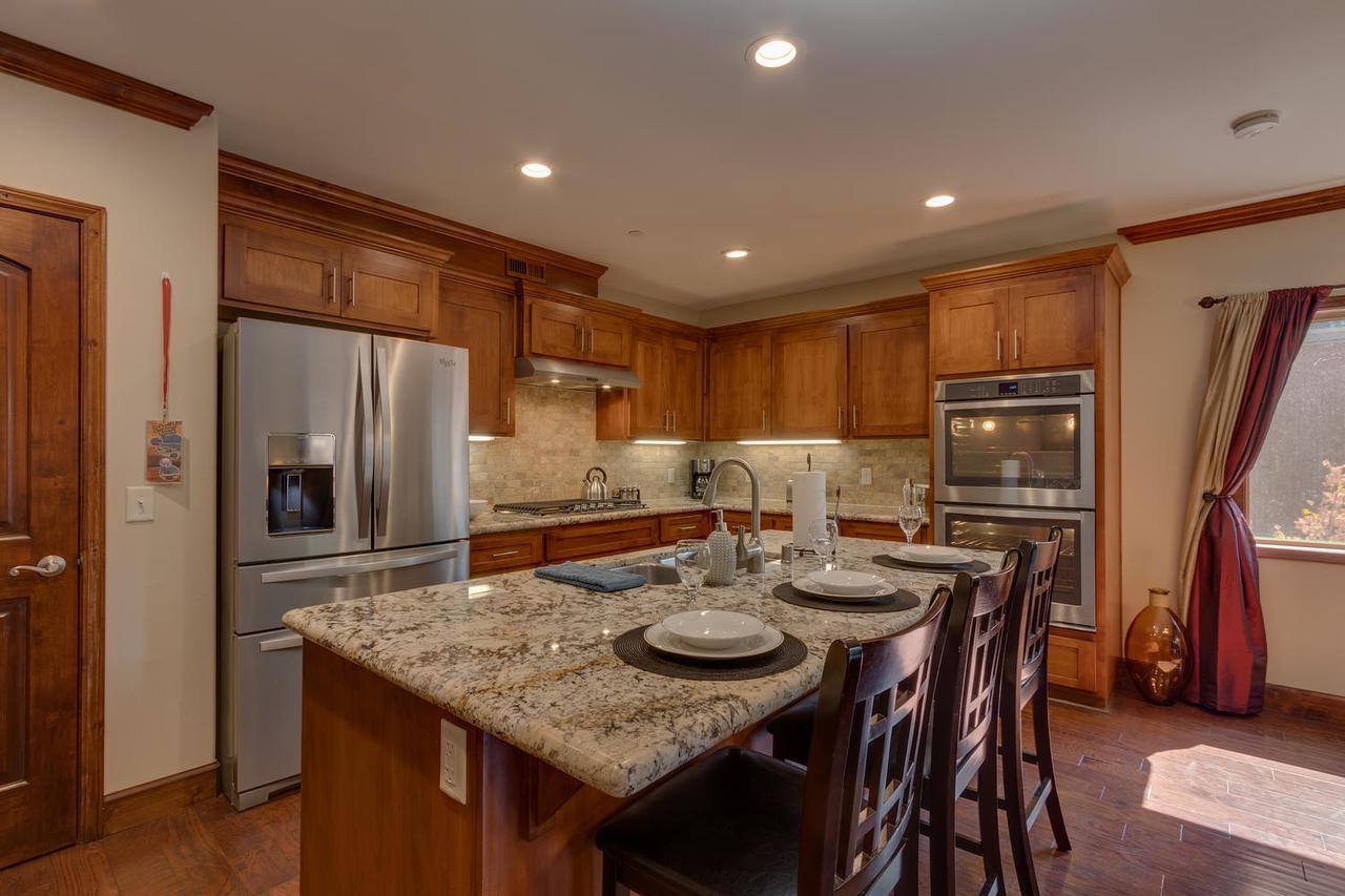 Tahoe Woods Escape - Three Bedroom Home South Lake Tahoe Exterior photo